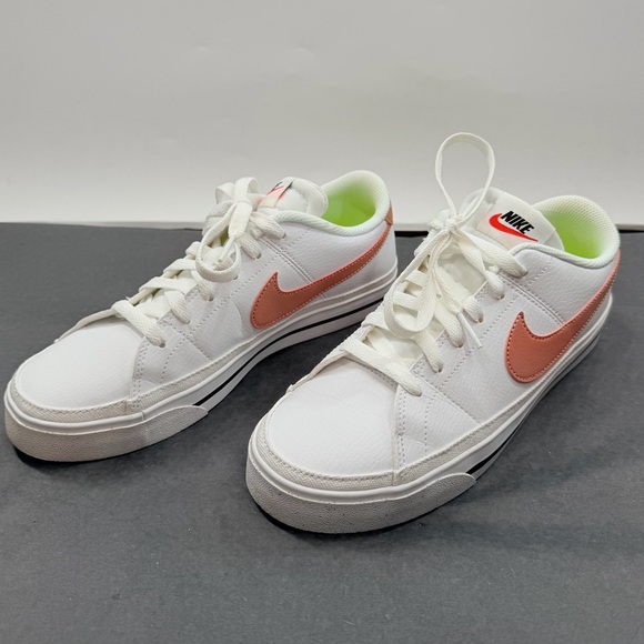 EUC Nike White Rose Whisper Court Legacy Sneakers - Picture 6 of 12